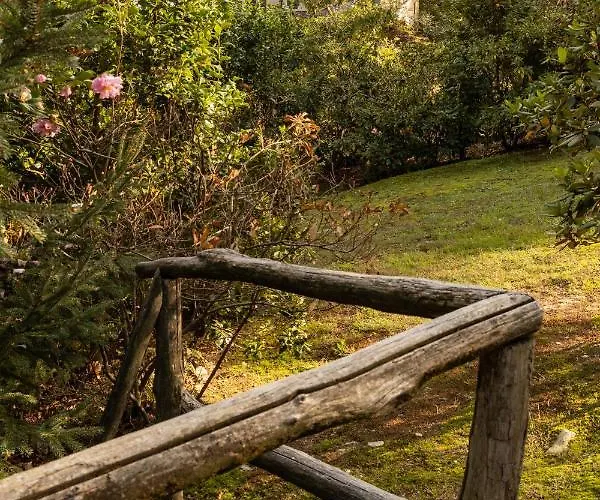 Eco-resort Parco Botanico Fiorlago Bed and breakfast